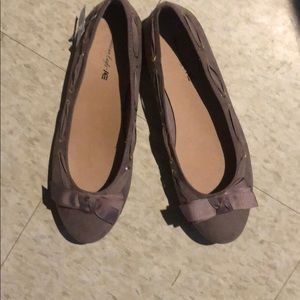 Brand new tan American eagle flat casual shoes